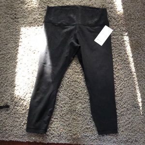 Lululemon yoga pants